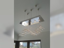 Lustre à petites vagues uniquement en cristal clair et métal argenté (5 ampoules) - Intérieur